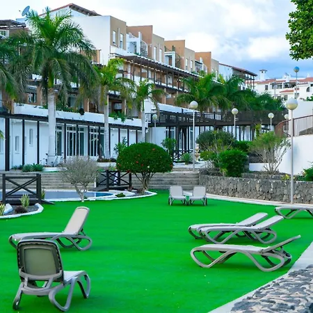 Appartamento House Helen Golf